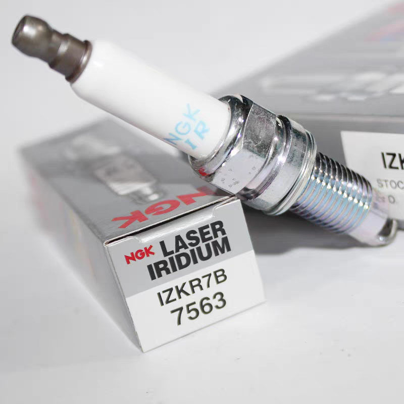 4 adet 6 adet Orijinal Lazer İ - Ngk Spark Plug Laser Iridium incelemesi ve fiyatı